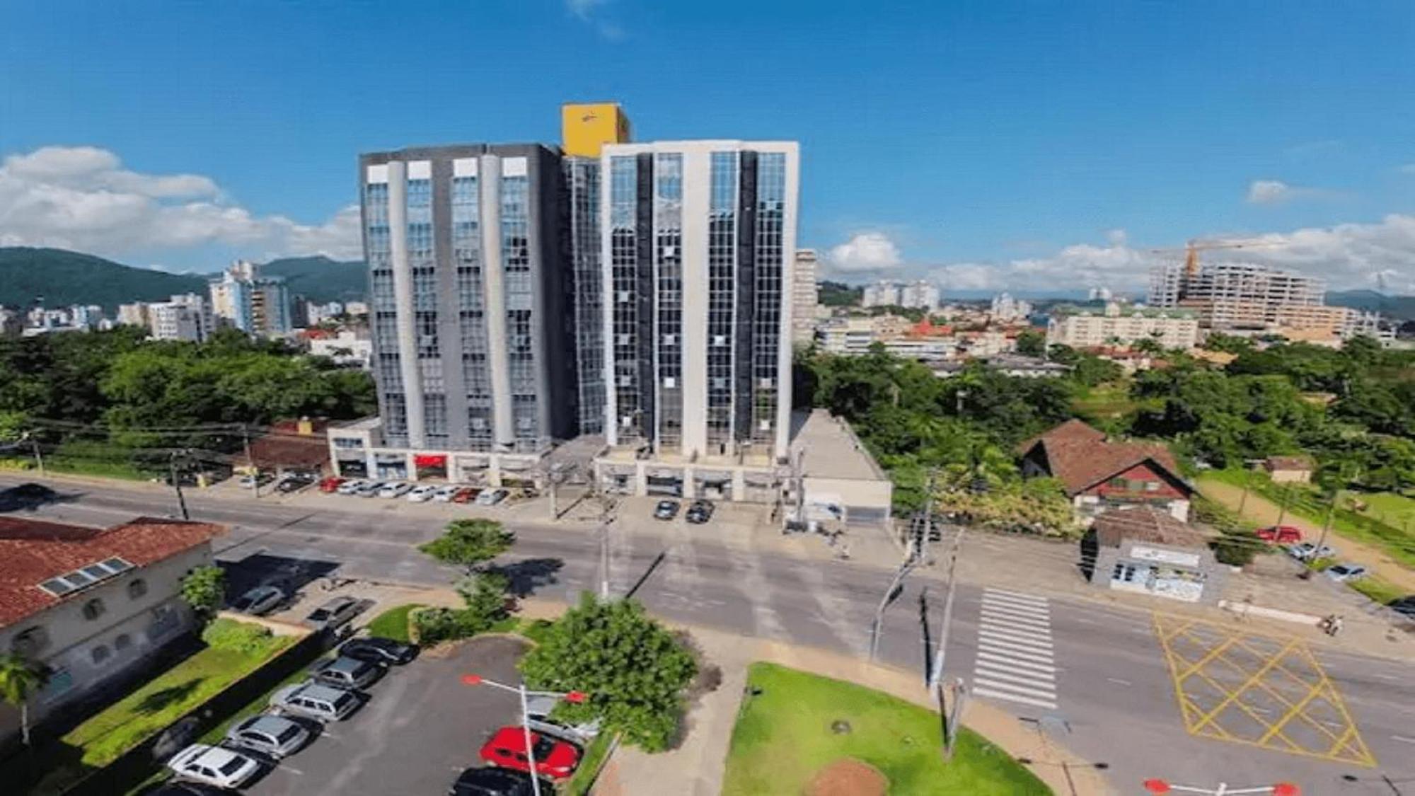 Saint Sebastian Flat 603- Com Hidro! Ate 3 Pessoas, Duplex, No Centro Jaraguá do Sul Exterior foto